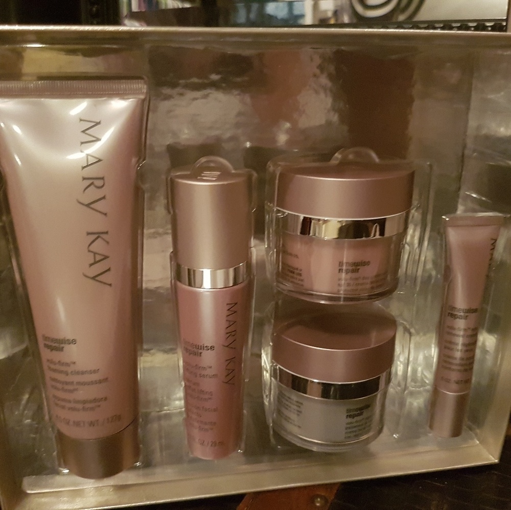 Mary Kay Complete Time Wise repair system, NEW